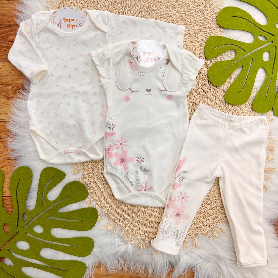 CONJ. DE MALHA 3 PEÇAS - Cachorrinha com Flores - Off White